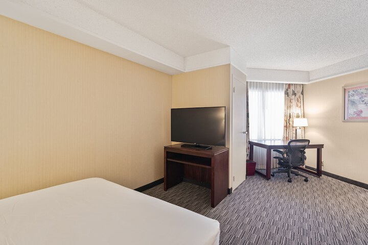 Room 40 of 52