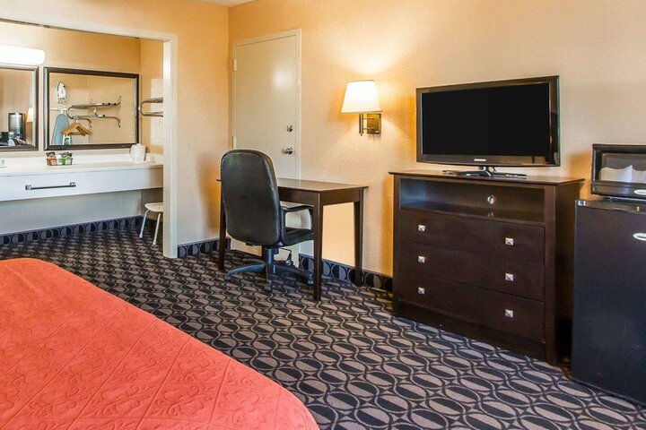 Room 14 of 43