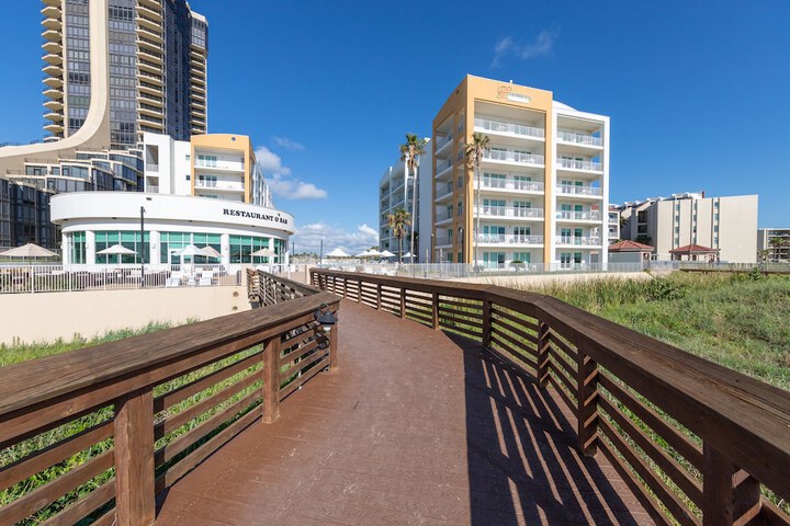 Peninsula Island Resort & Spa - Beach Front Property at South Padre Island
