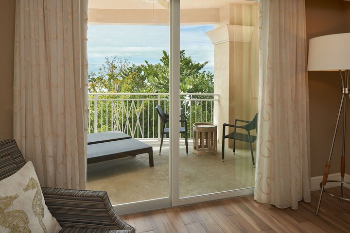 Playa Largo Resort & Spa Autograph Collection