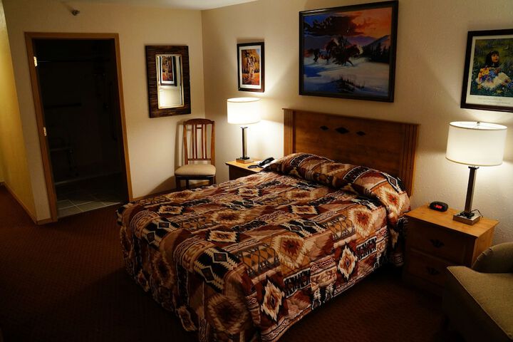 Room 12 of 35