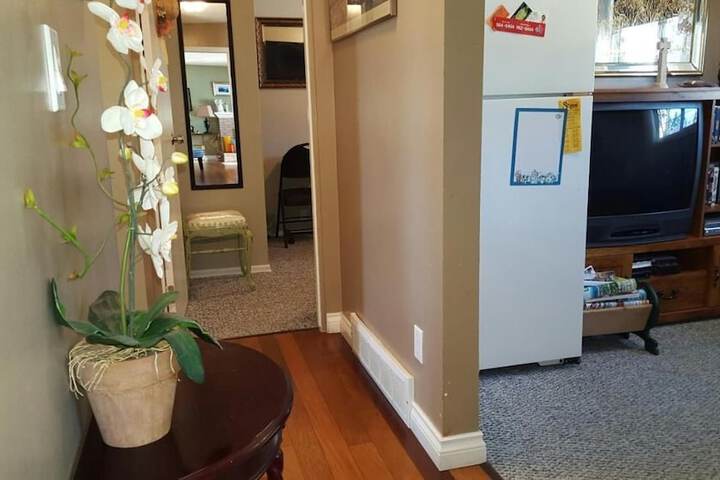 Room 9 of 25