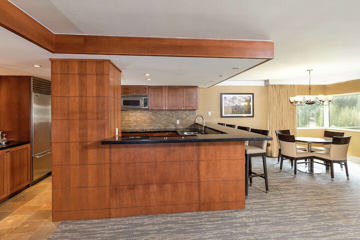 Room 32 of 149