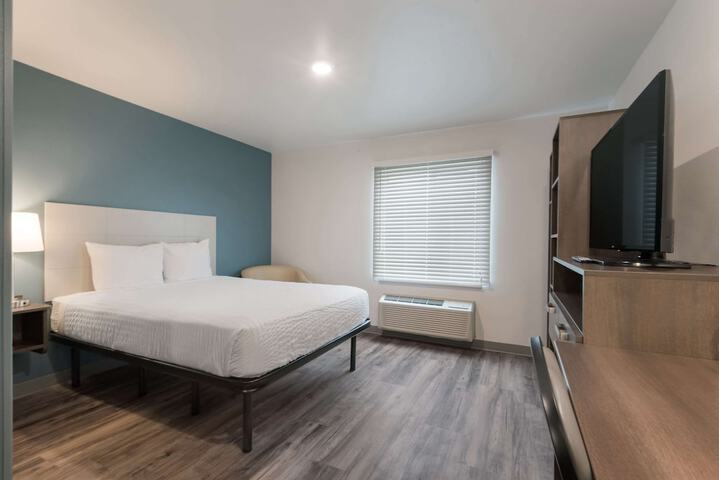 Room 30 of 31
