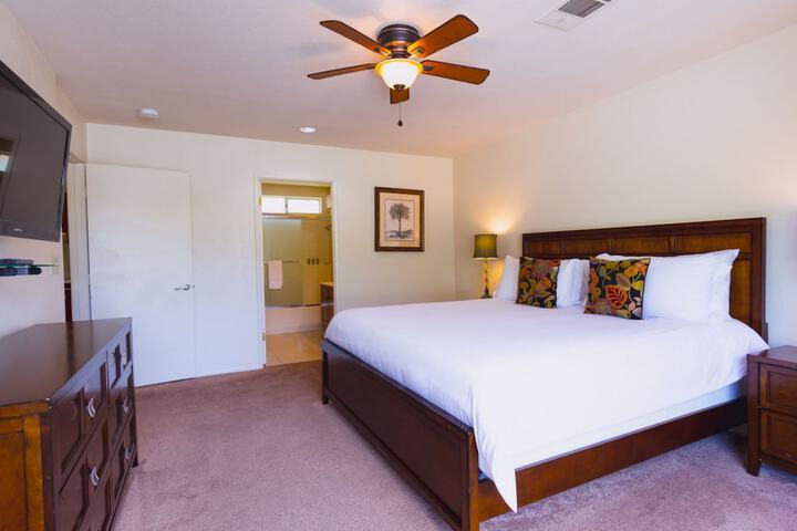 Room 26 of 49