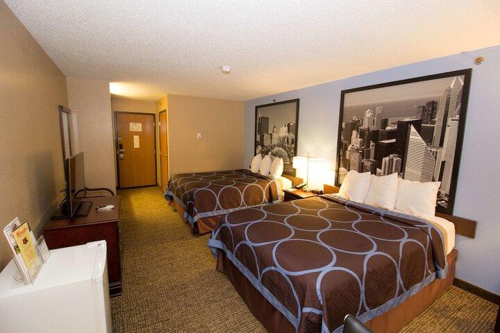 Super 8 by Wyndham Chicago OHare Airport