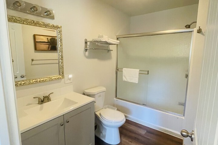 Room 45 of 61