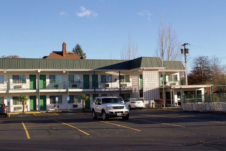 Hotel 2 of 14