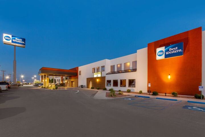 Hotel 2 of 38