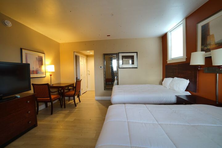 Room 20 of 39