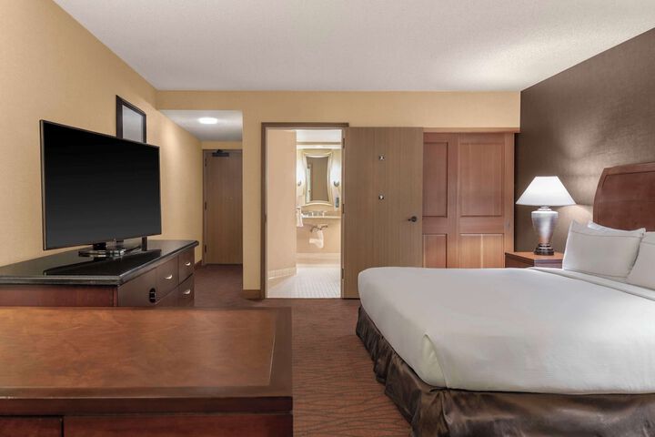 Hilton Orange County / Costa Mesa