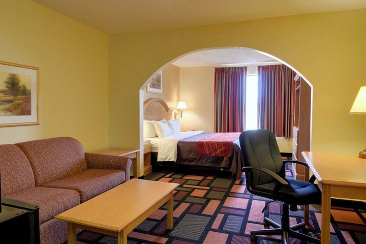 Room 8 of 21