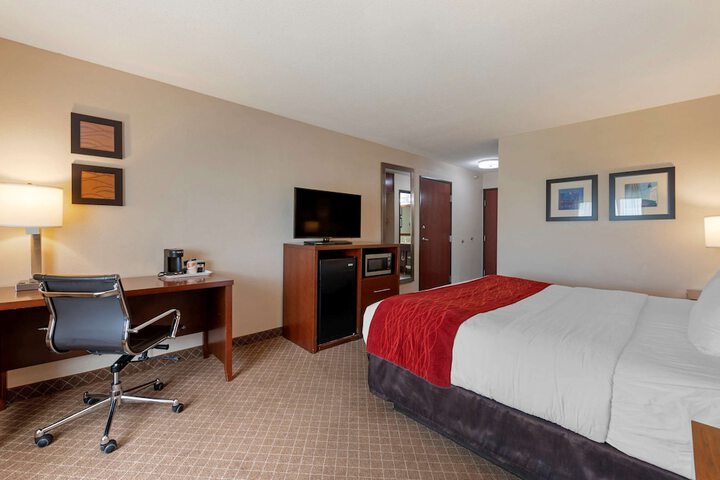 Room 22 of 64