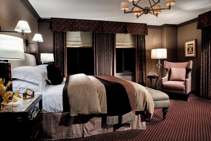 Room 42 of 78