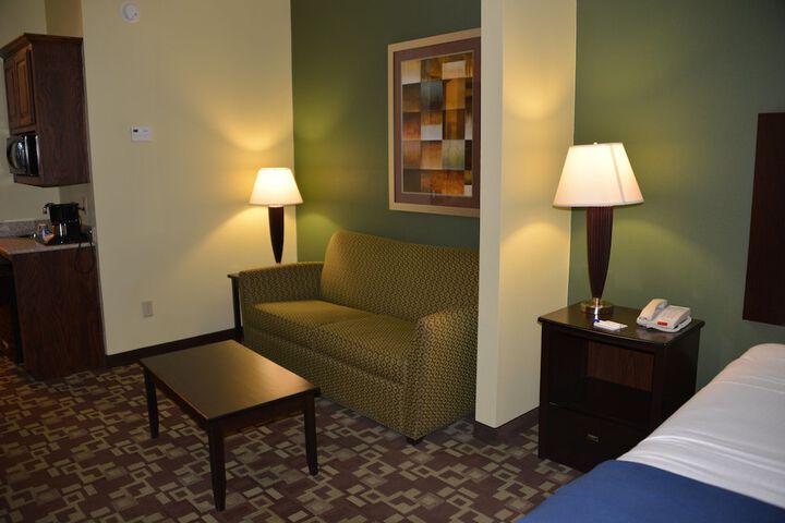 Room 10 of 47