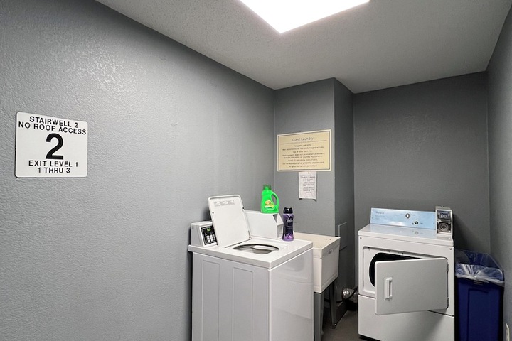Room 15 of 36
