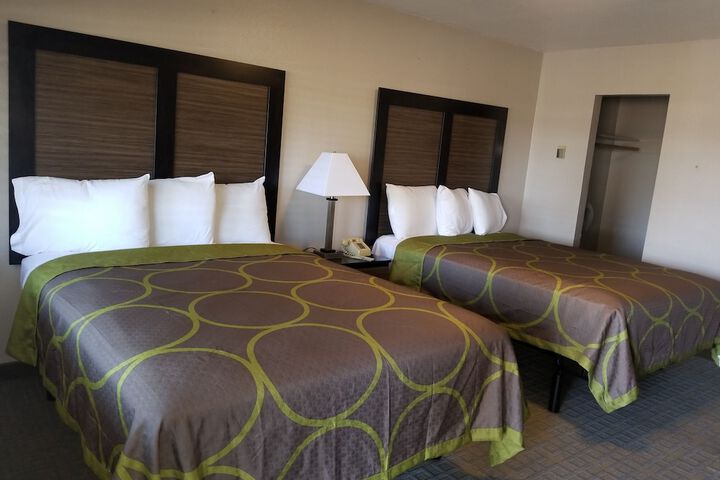 Room 41 of 51