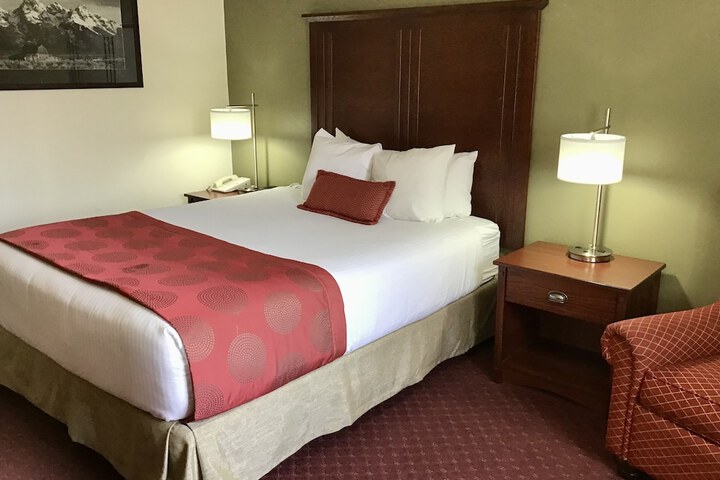 Room 26 of 73