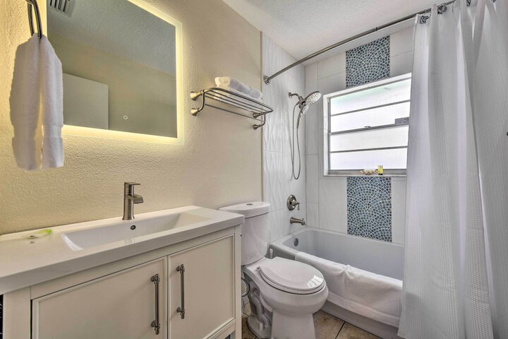 Apollo Beach Gem w / Pool: the Flamingo House'