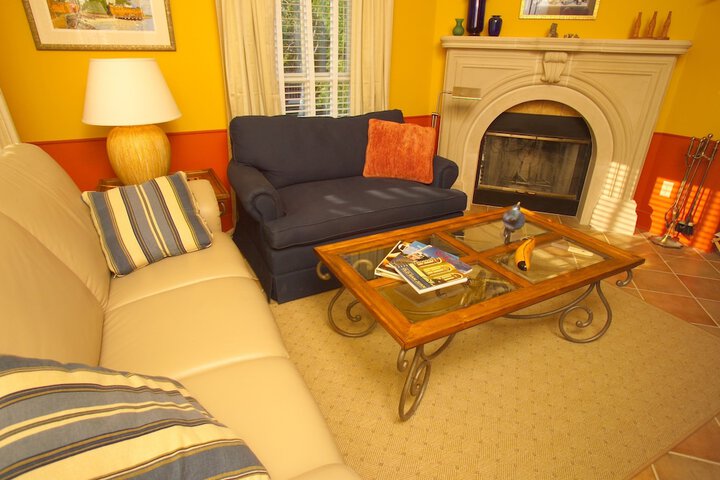 Hidden Garden Cottages & Suites
