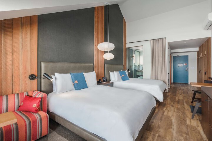Headlands Coastal Lodge & Spa