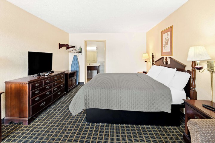 Americas Best Value Inn & Suites Mt. Pleasant