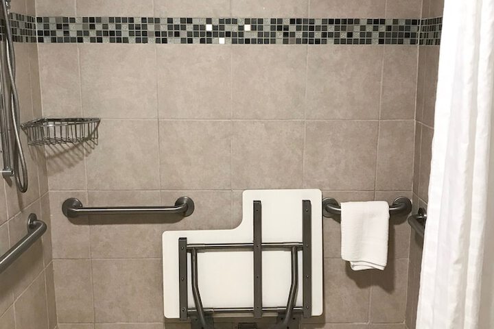 Ramada by Wyndham Suites Orlando Airport