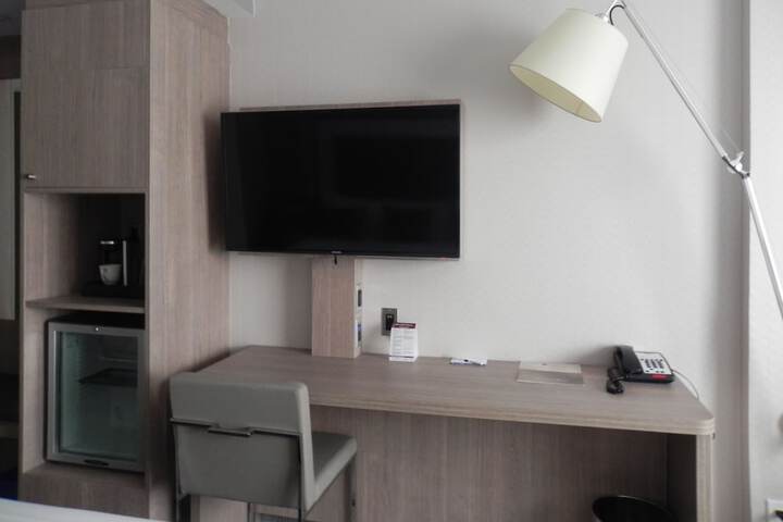 DoubleTree by Hilton Ottawa Downtown