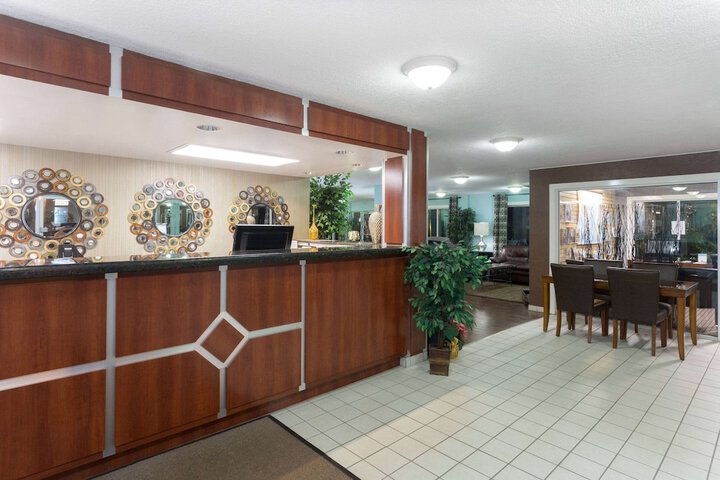 Hotel Interior 20 of 70