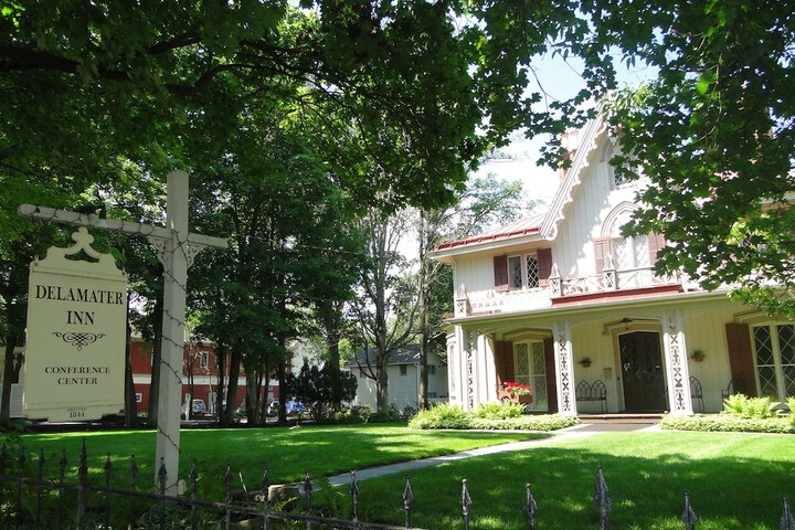 Hotel 3 of 81