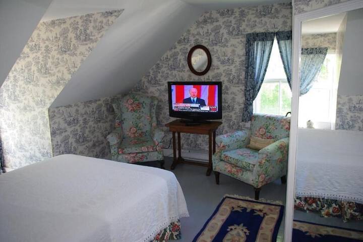 Room 22 of 46