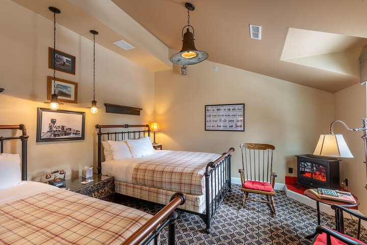 Room 56 of 148