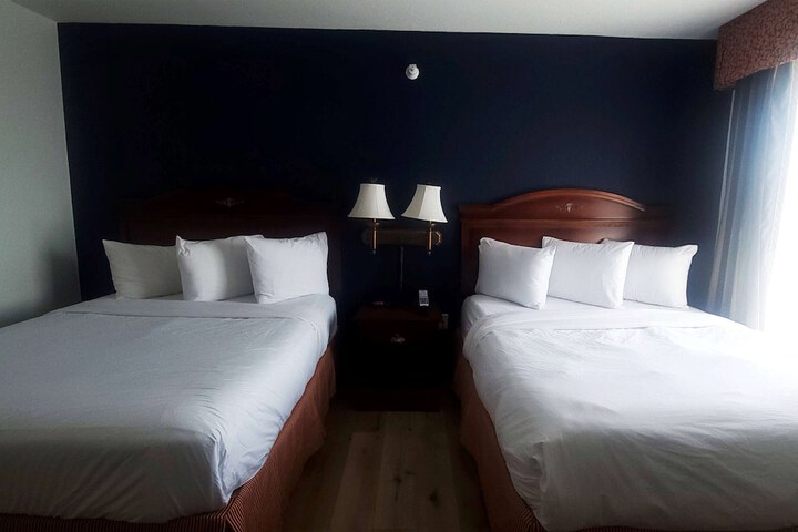 Room 22 of 47