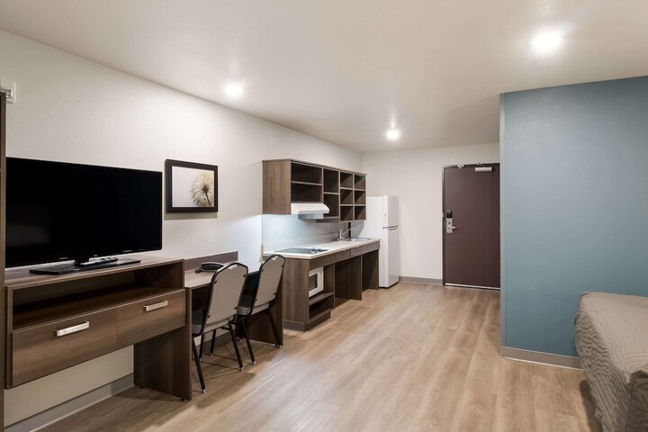 Room 14 of 26