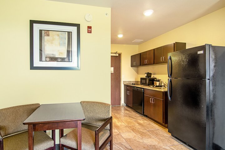 Room 34 of 51