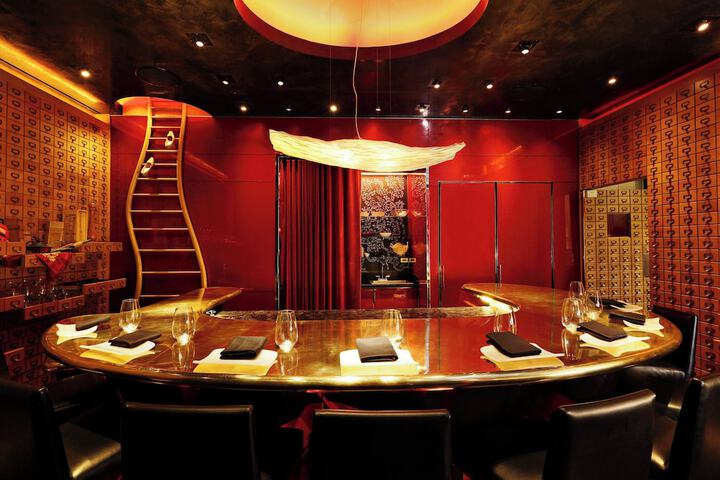 Dining 86 of 138