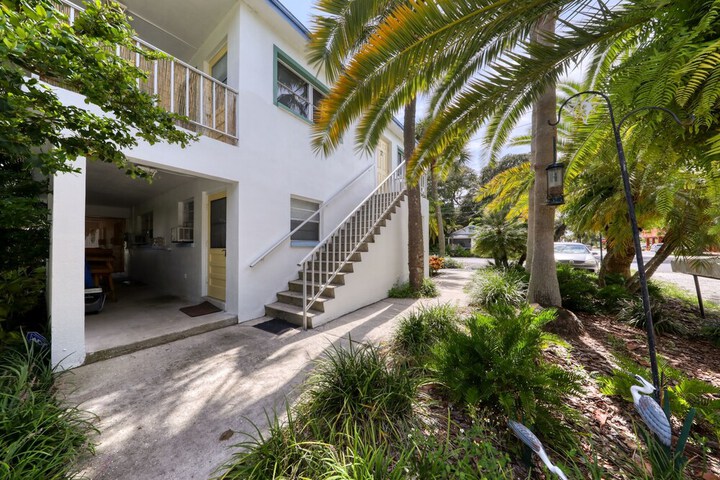 BeachTrail Lodging
