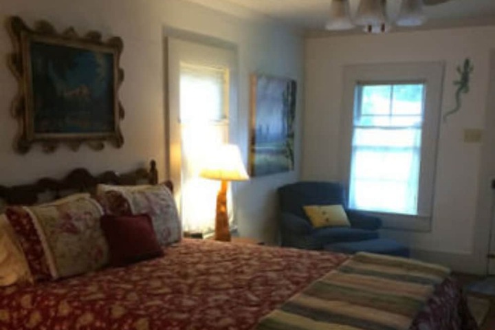 The Carriage House B & B