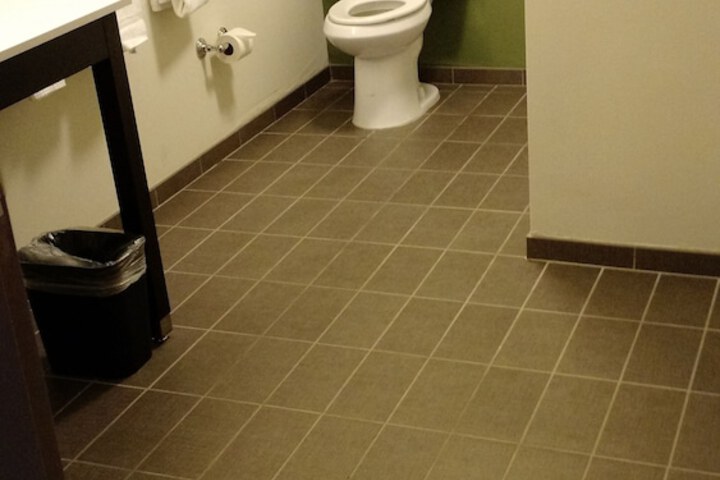 Room 18 of 35