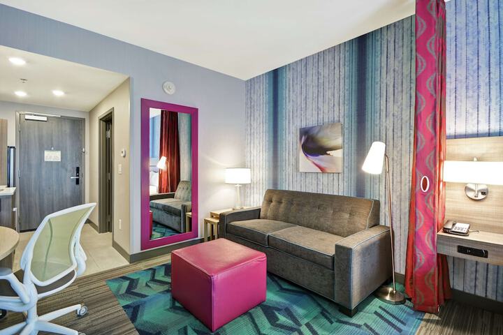 Room 21 of 40