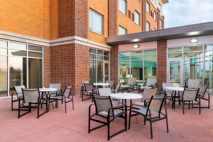 Terrace/Patio 43 of 44