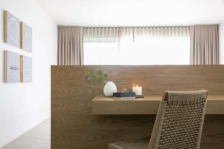 Room 10 of 63