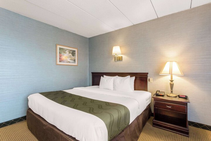 Quality Inn West Springfield