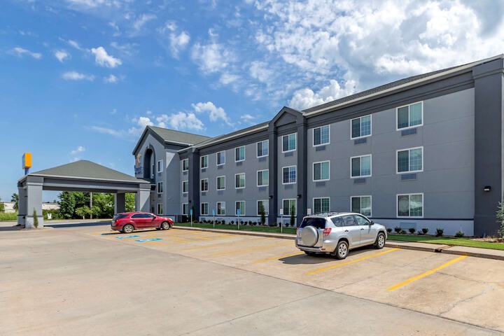 Hotel 2 of 45
