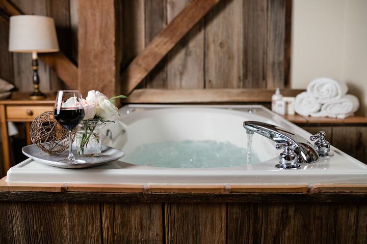 The Mast Farm Inn