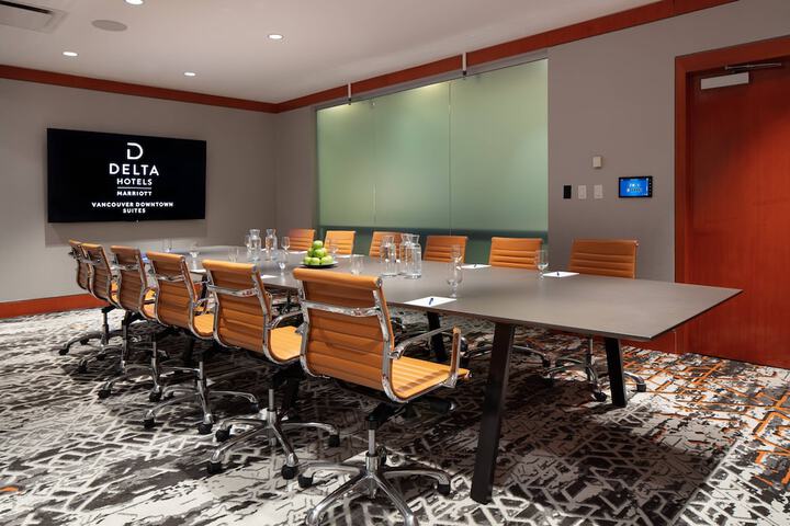 Delta Hotels by Marriott Vancouver Downtown Suites - Downtown Vancouver