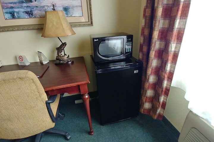 Room 54 of 83