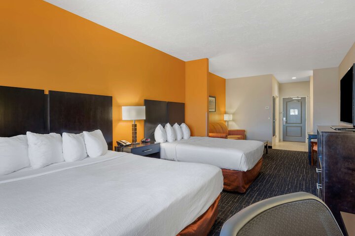 Best Western Plus North Platte Inn & Suites