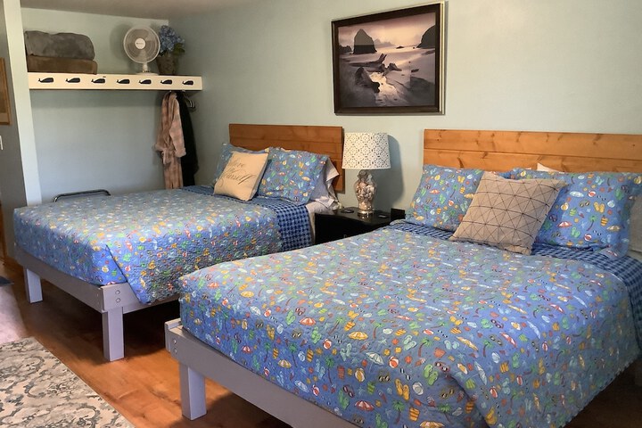 Room 84 of 200