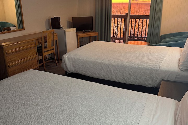Room 44 of 67